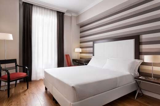 Sina Maria Luigia - Vlucht + hotel Parma