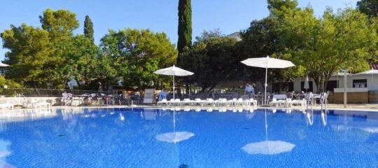 Bluesun Camp Paklenica - Vlucht + hotel Starigrad