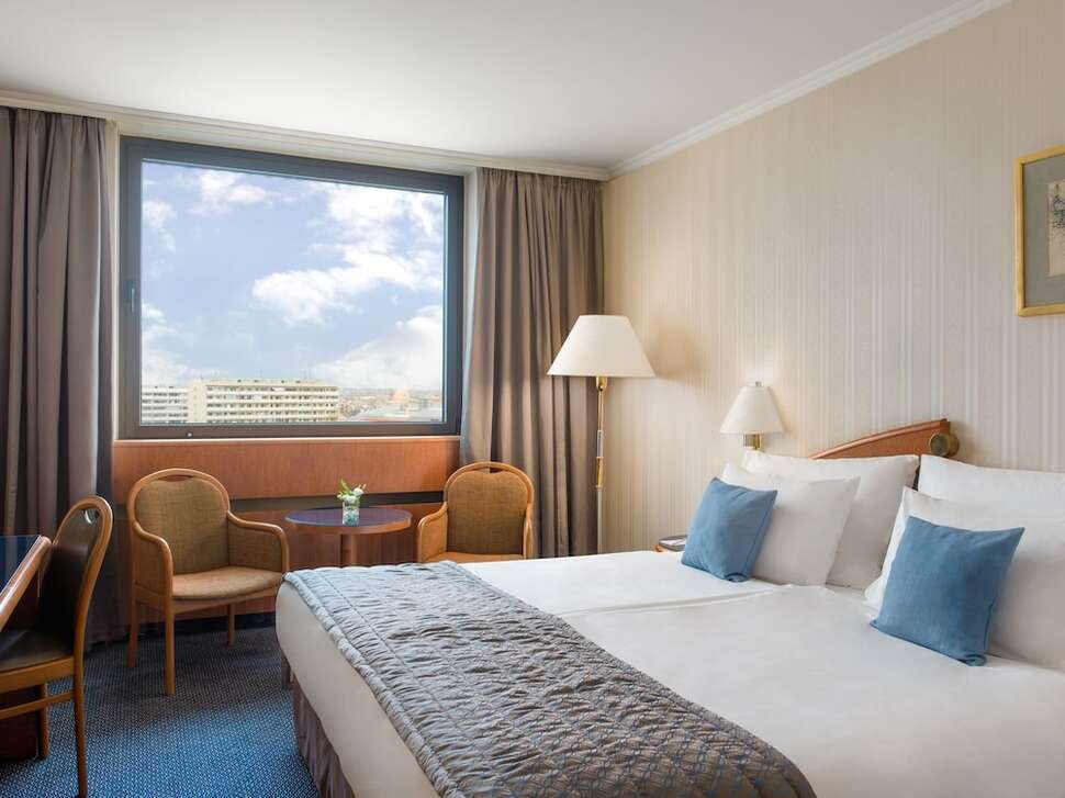 Panorama Hotel Prague - Vlucht + hotel Praag