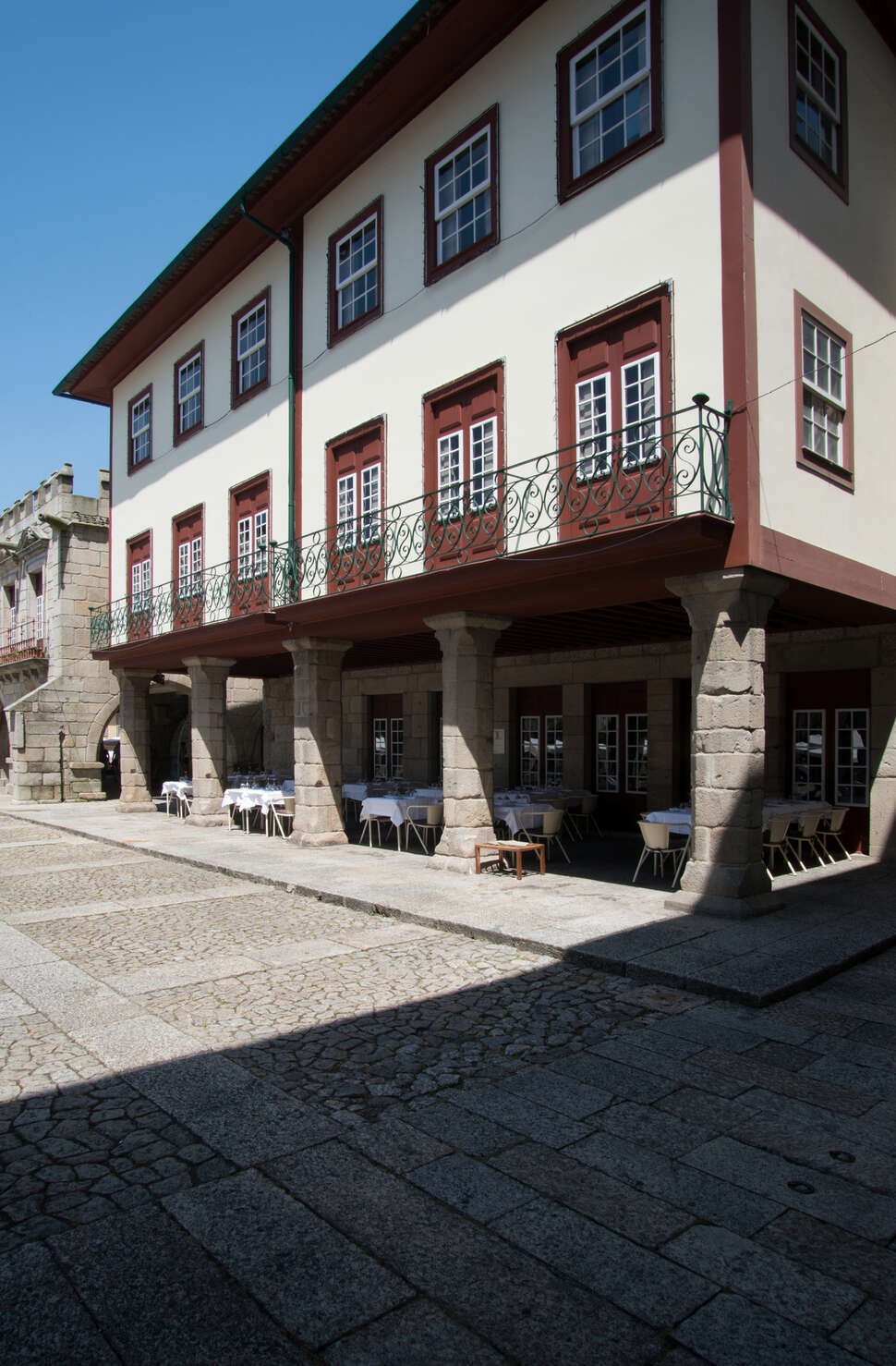 Hotel da Oliveira - Vlucht + hotel Guimarães