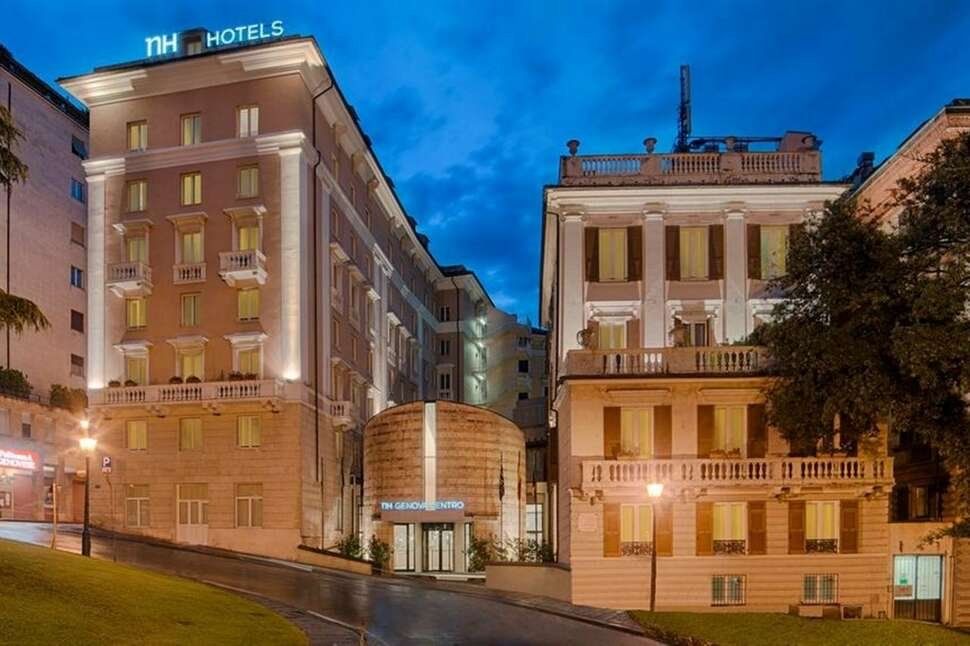 Nh Genova Centro - Vlucht + hotel Genua