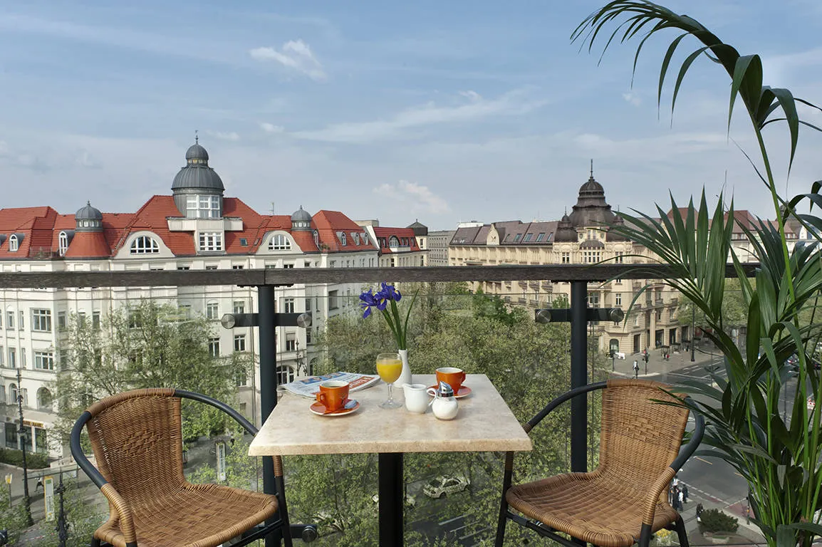 Hotel Come Inn Berlin Kurfürstendamm Opera - Trein + hotel