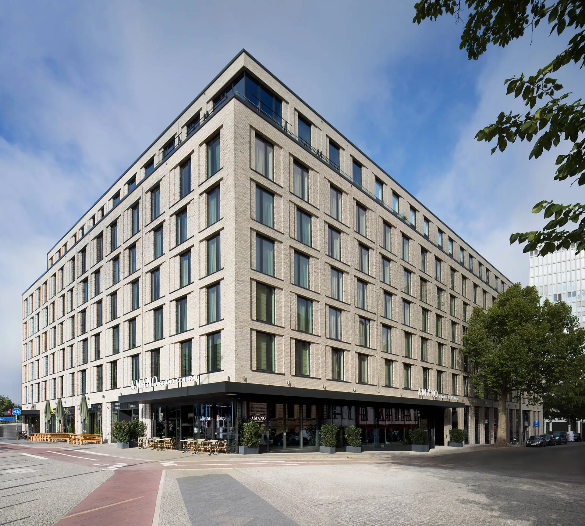 Hotel AMANO Grand Central - Trein + hotel