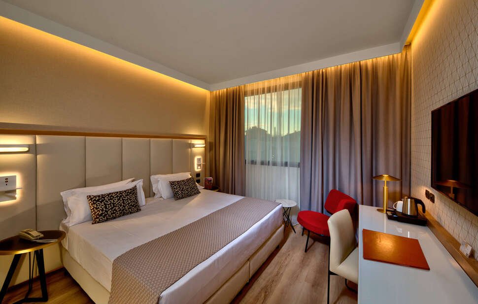 Aemilia Hotel - Vlucht + hotel Bologna