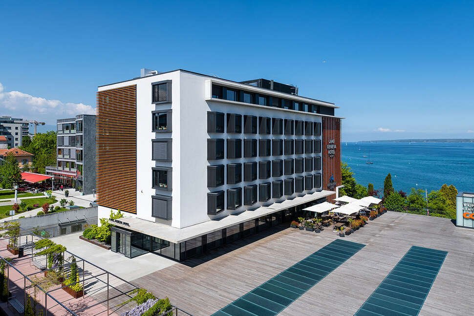 Lake Geneva Hotel - Vlucht + hotel Versoix