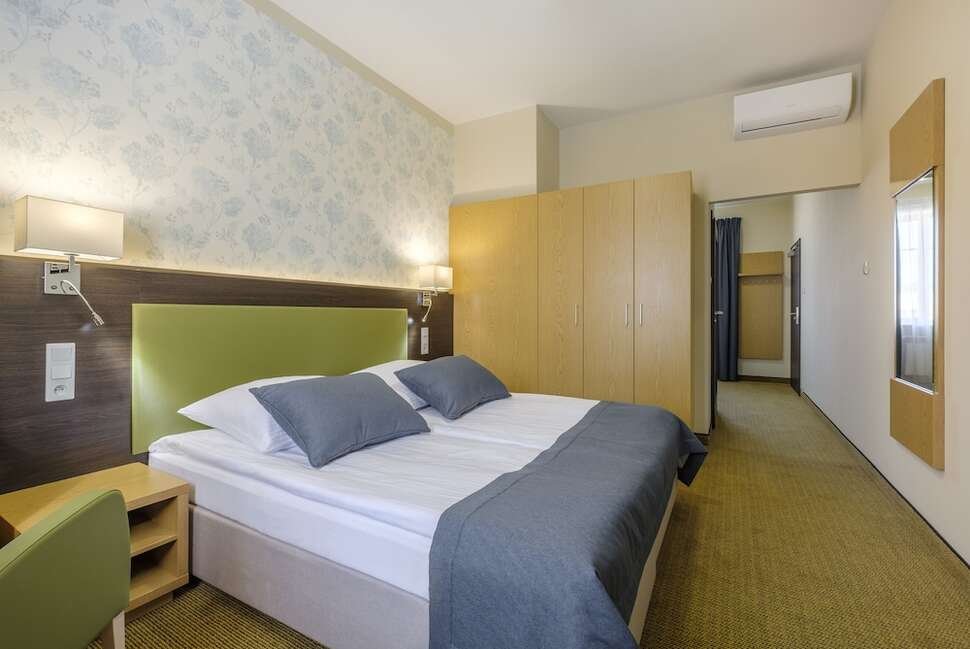 Hotel Reytan - Vlucht + hotel Warschau