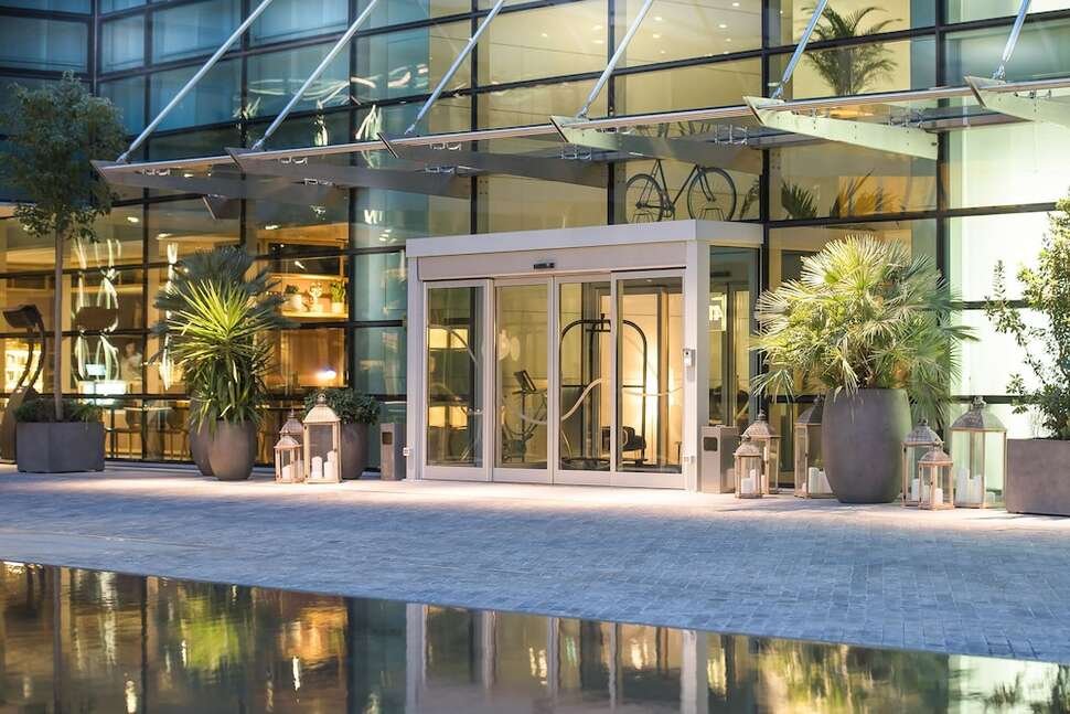 Innside Milano Torre GalFa by Melia - Vlucht + hotel Milaan