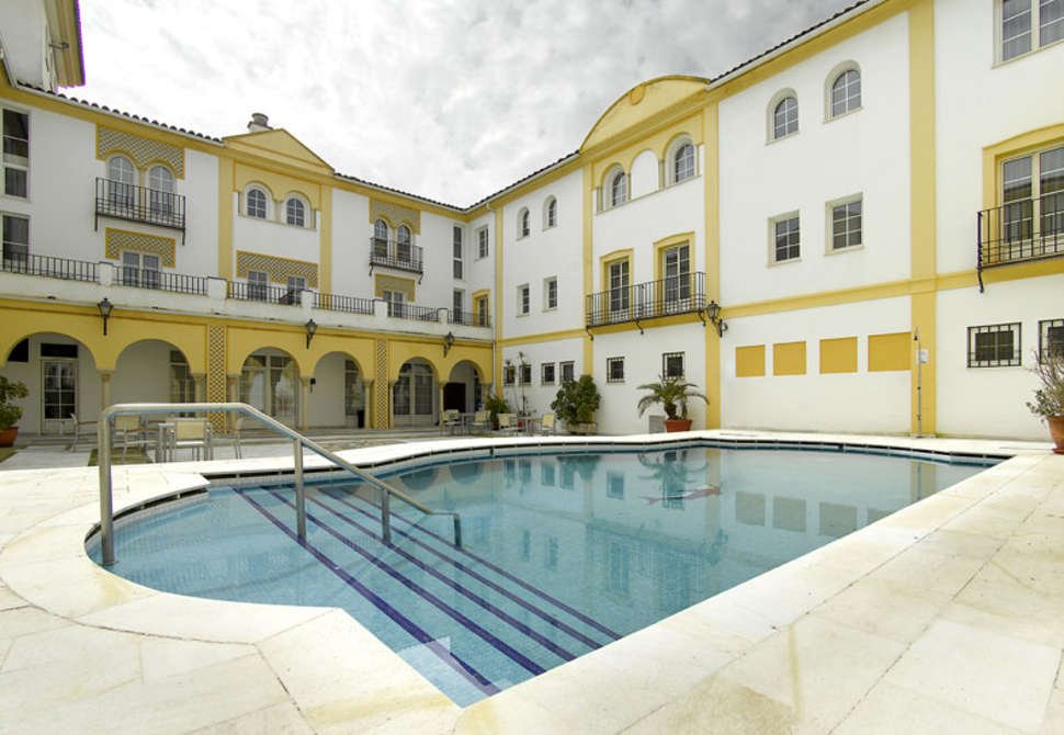 Hotel Macia Alfaros - Vlucht + hotel Córdoba