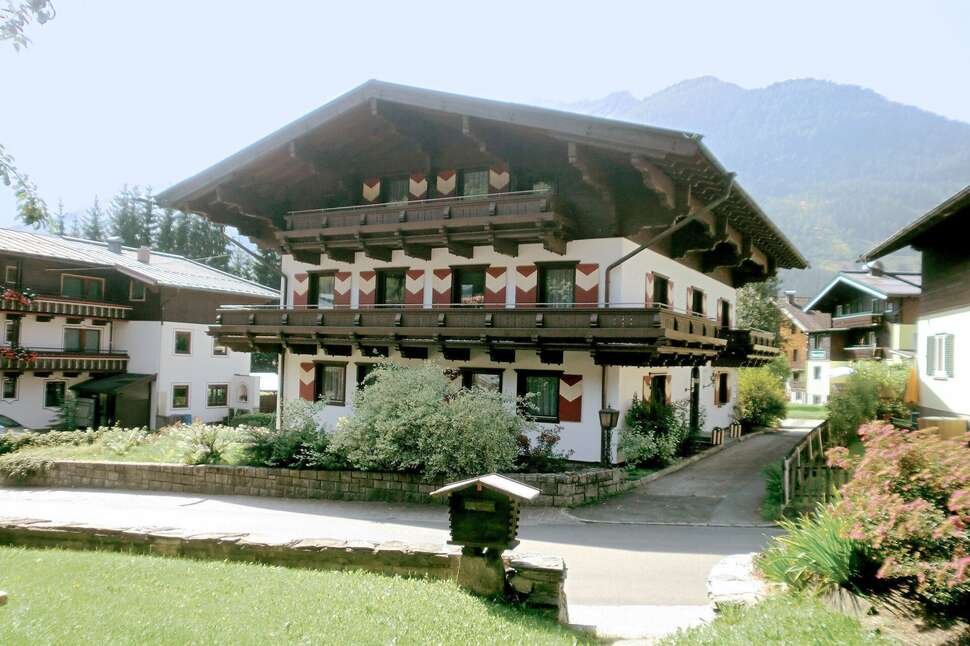 Hotel Gasthof Unterbrunn - Vlucht + hotel Neukirchen am Großvenediger