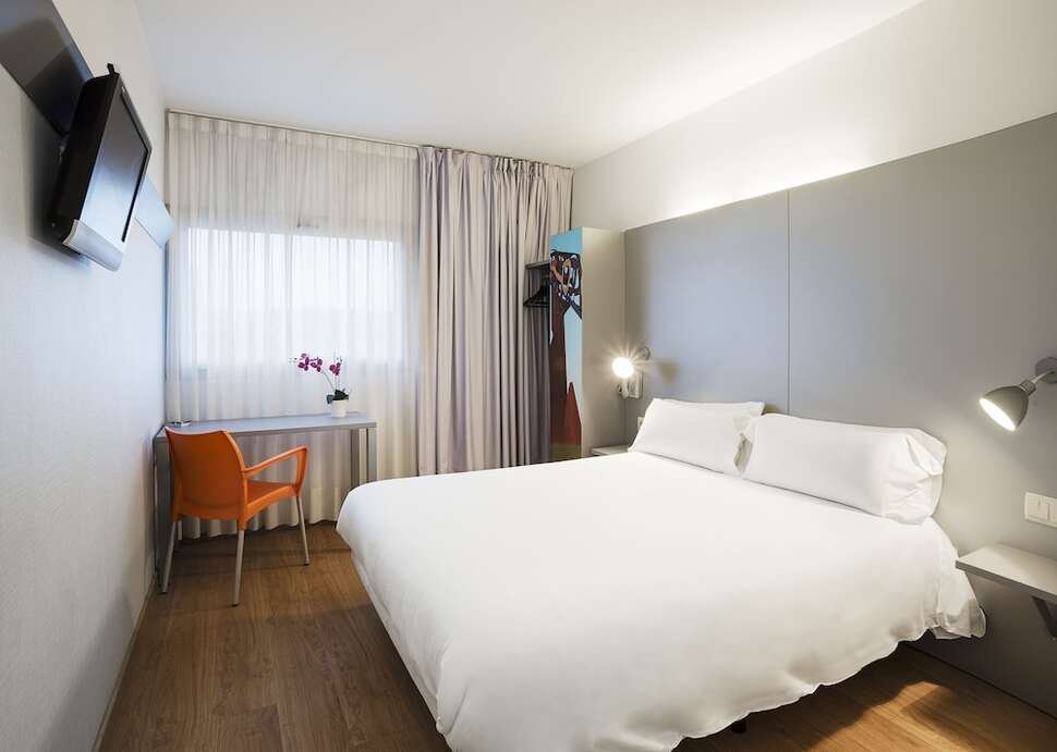 B&B Hotel Girona 2 - Vlucht + hotel Girona