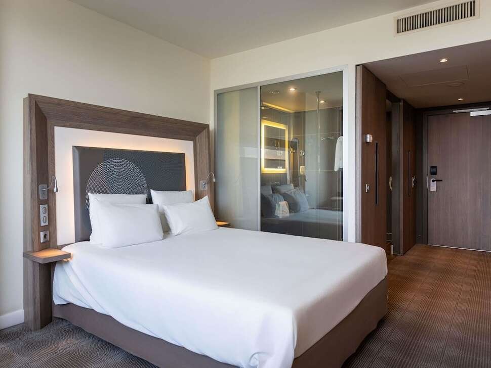 Hotel Novotel Sofia - Vlucht + hotel Sofia