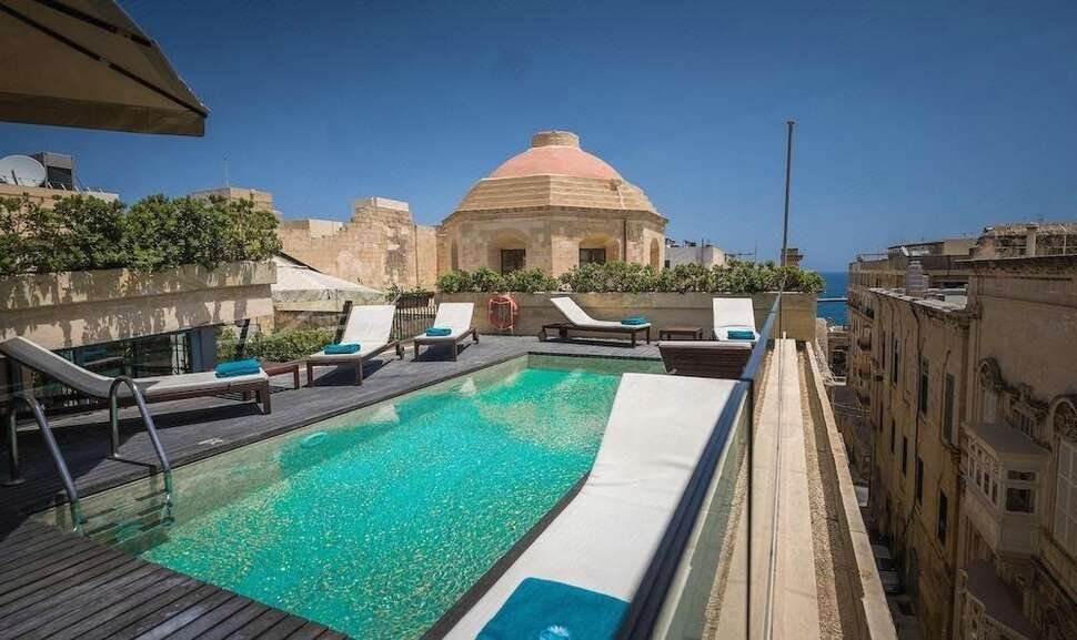 Palazzo Consiglia - Vlucht + hotel Valletta