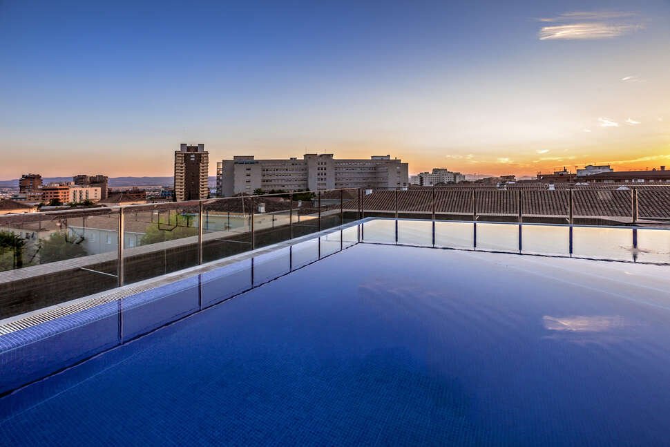 Granada by Pierre & Vacances - Vlucht + hotel Granada