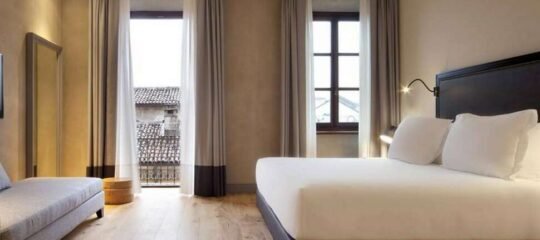 NH Collection Torino Piazza Carlina - Vlucht + hotel Turijn