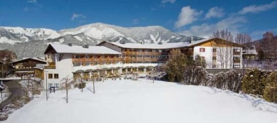 Das Alpenhaus Kaprun - Vlucht + hotel Kaprun