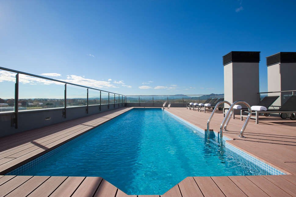 Double Tree by Hilton Girona - Vlucht + hotel Girona
