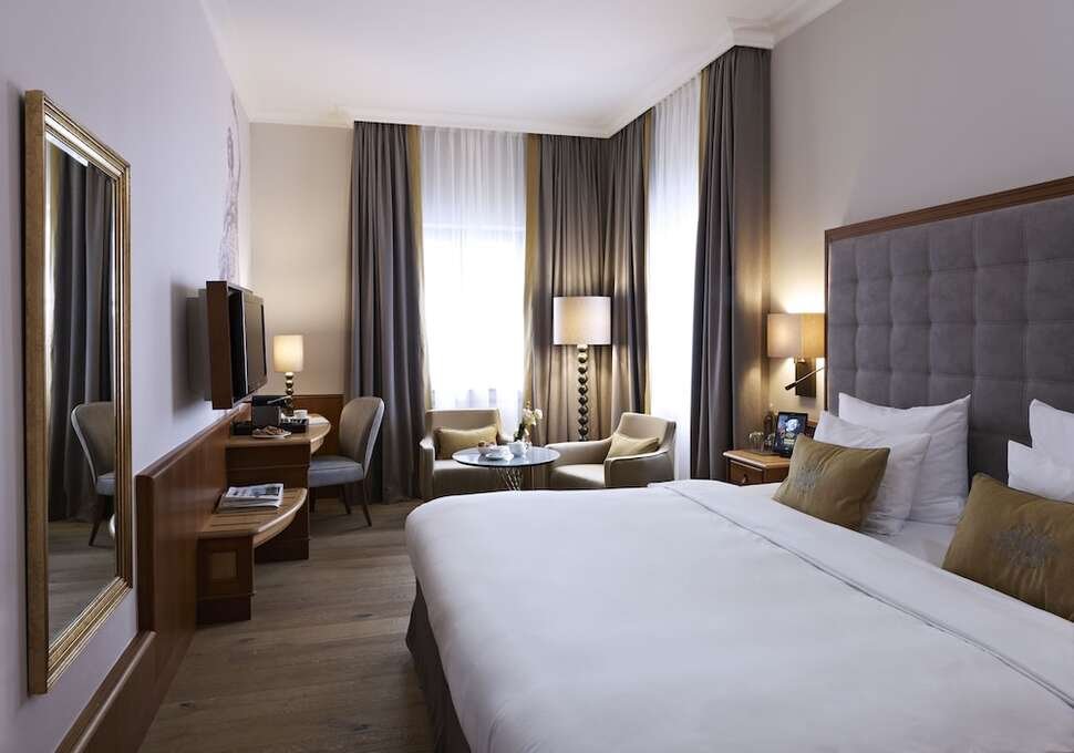 Platzl Hotel - Vlucht + hotel München