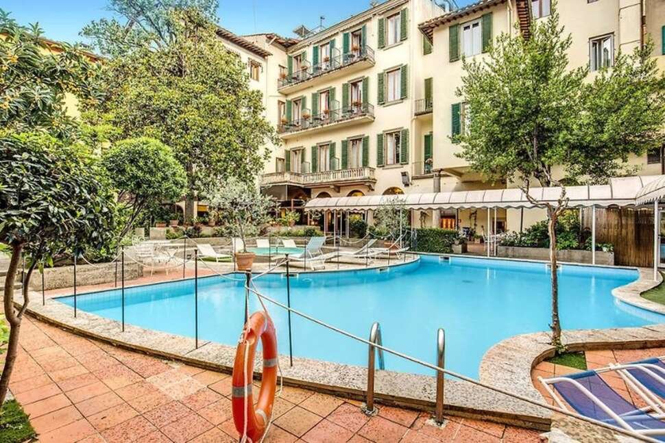 Hotel Croce di Malta Florence - Vlucht + hotel Florence