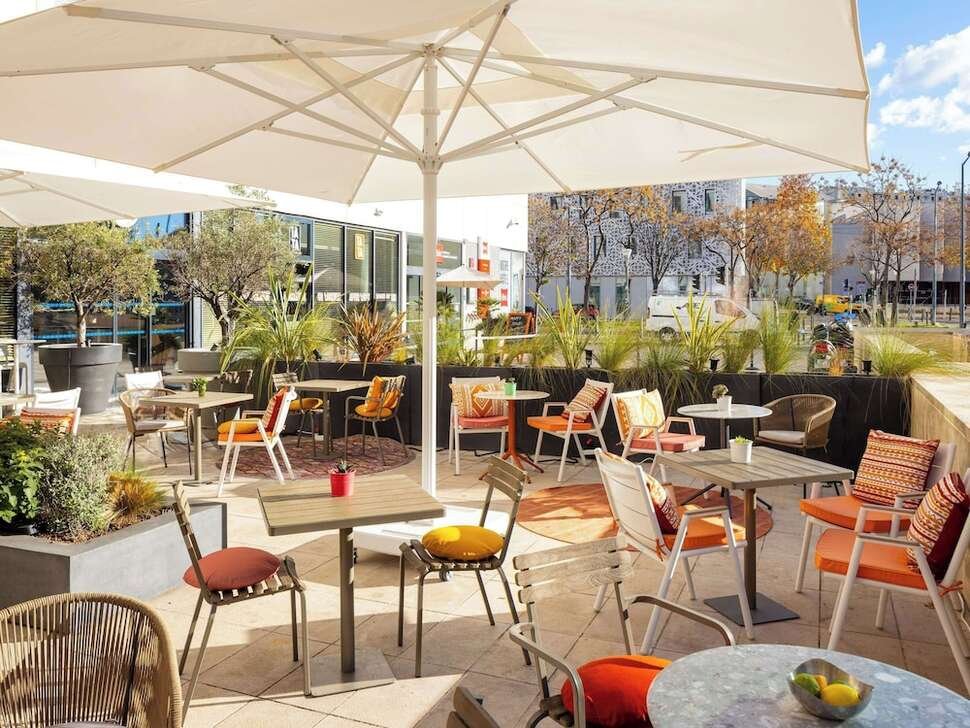 Novotel Suites Marseille Centre Euromed - Vlucht + hotel Marseille