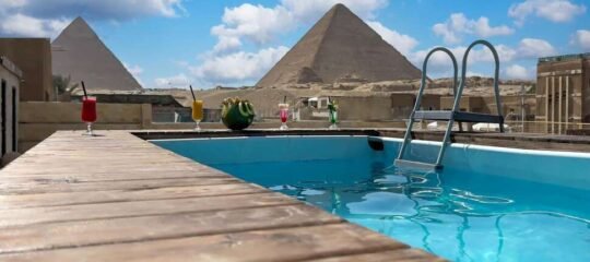 Pyramids Height - Vlucht + hotel Caïro