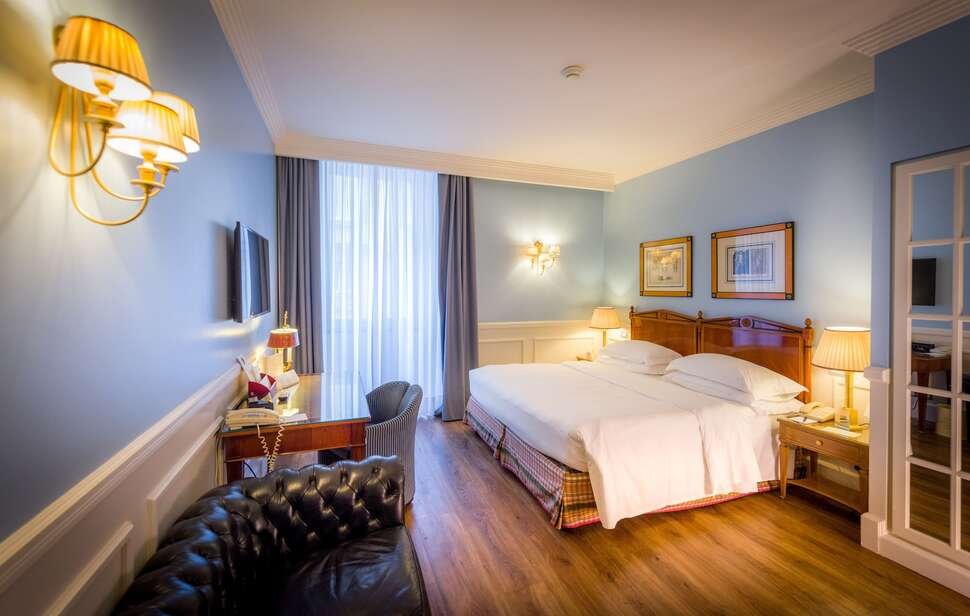 Grand Hotel Sitea - Vlucht + hotel Turijn
