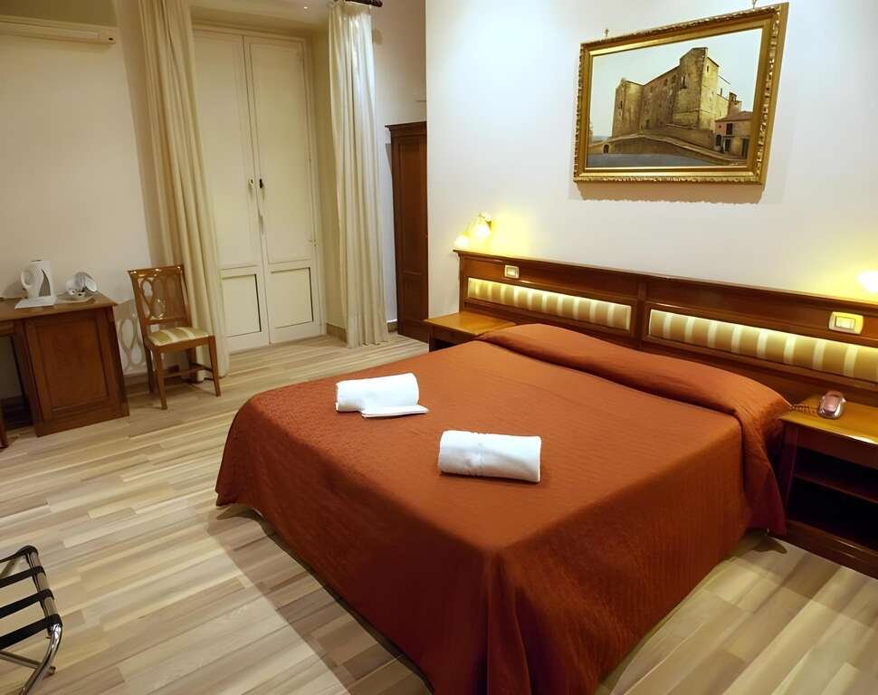 Hotel Tonic - Vlucht + hotel Palermo