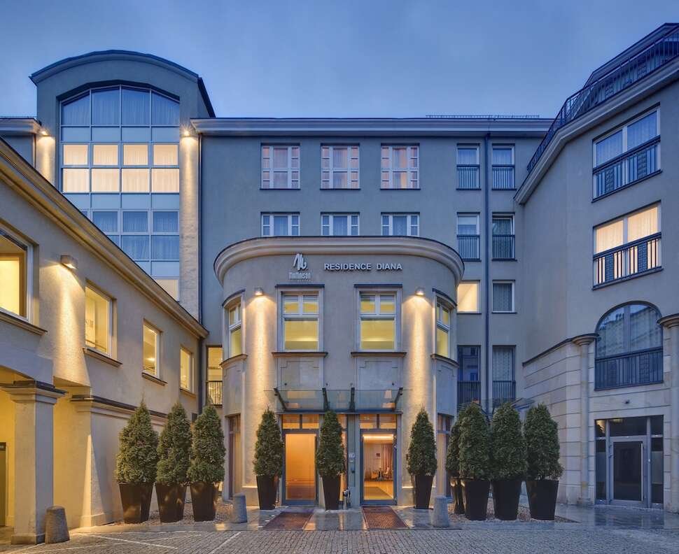 Mamaison Residence Diana Hotel - Vlucht + hotel Warschau