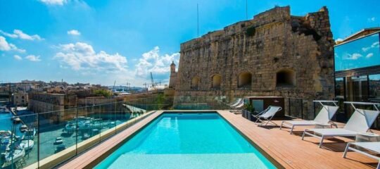 Cugo Gran Macina Grand Harbour - Vlucht + hotel Valletta