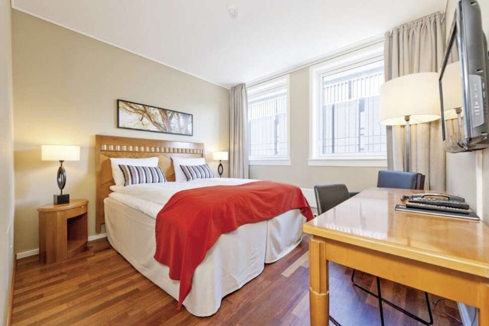 First Hotel Millennium - Vlucht + hotel Oslo