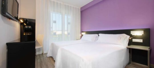 Hotel Cordoba Medina by Melia - Vlucht + hotel Córdoba