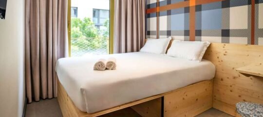 EasyHotel Marseille Euromed - Vlucht + hotel Marseille