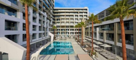 Innside by Melia Palma Bosque - Vlucht + hotel Palma de Mallorca