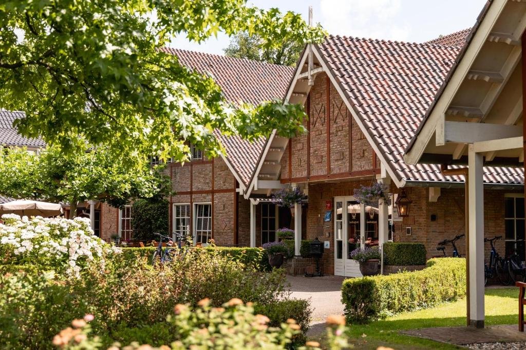 Landhuishotel De Bloemenbeek | Geniet 3 dagen van rust en bijzondere gastronomie in Twente | incl. 4-gangendiner (MICHELIN*)