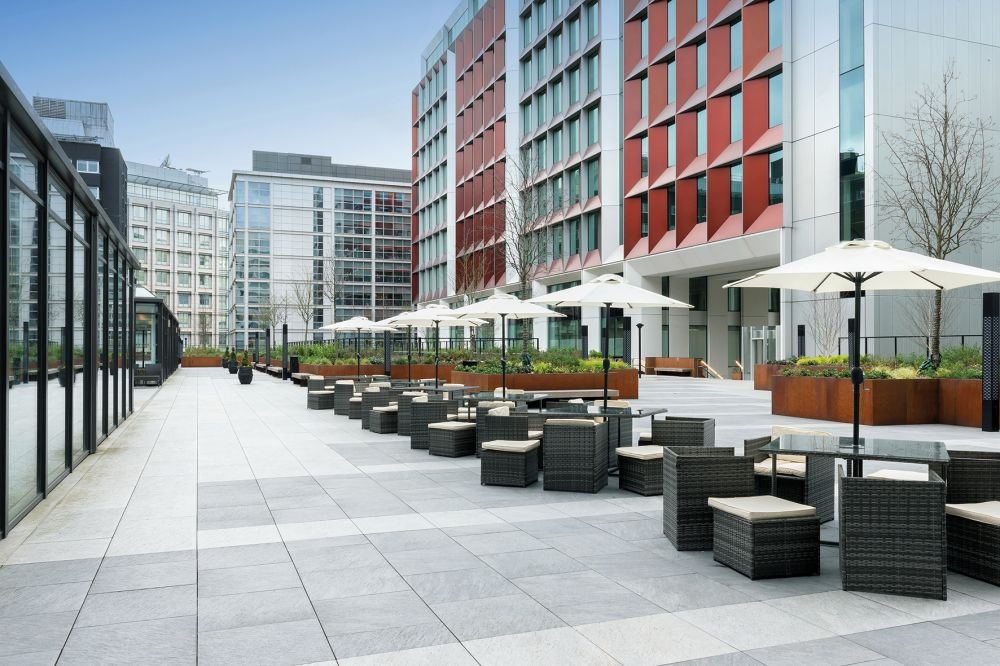 Novotel London West