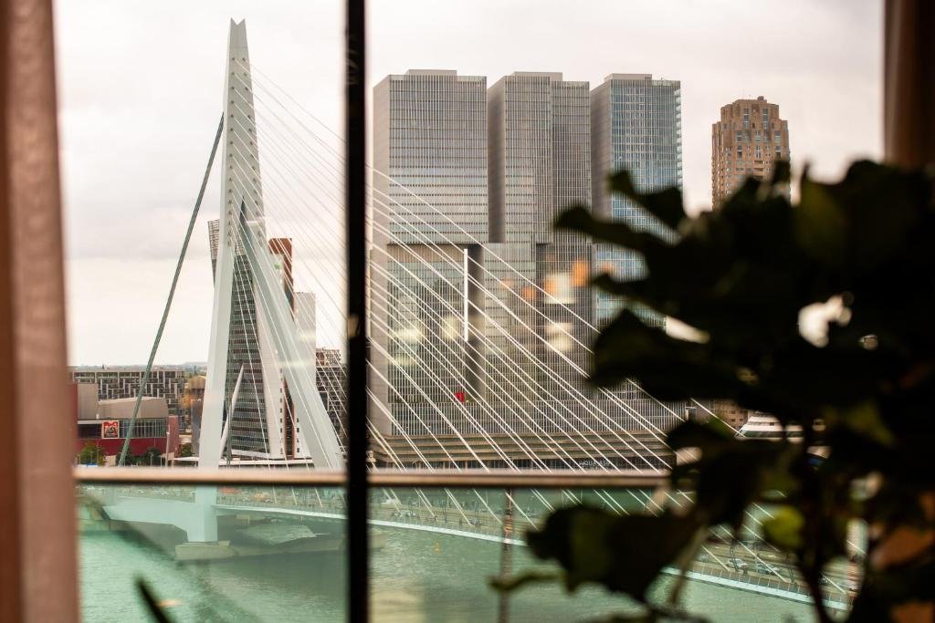 Haven Hotel Rotterdam | Inspirerende citytrip met Kunsthal en wellness | incl. entree Kunsthal Rotterdam