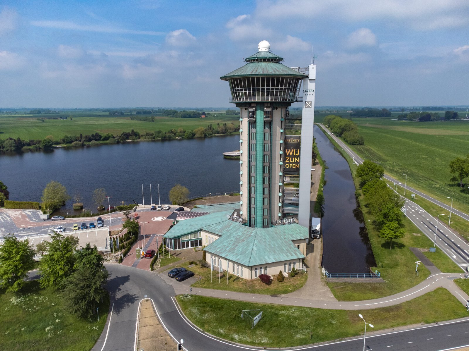 Hotel Infinity | Bijzonder overnachten in een voormalige watertoren nabij Zwolle | Kies je eigen verblijfsduur