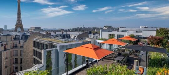 Canopy by Hilton Paris Eiffel Tower | Geniet van een luxe stedentrip in hartje Parijs | incl. 3-gangendiner