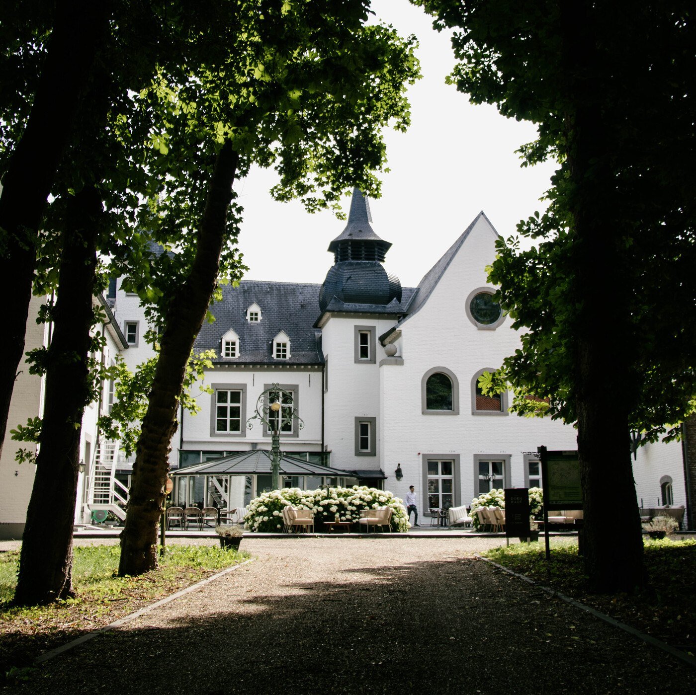 Kasteel Doenrade | 3 Dagen genieten in historie in het Limburgse heuvelland | incl. 3-gangendiner
